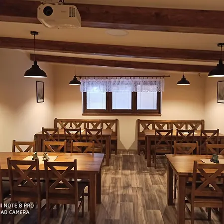 A Restaurace V Háji 3*