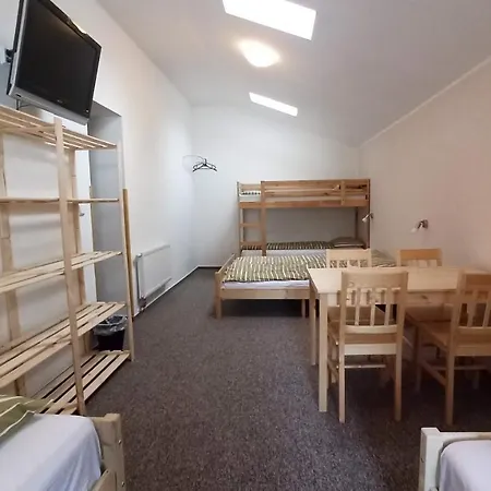 A Restaurace V Háji Pensión Loučná pod Klínovcem