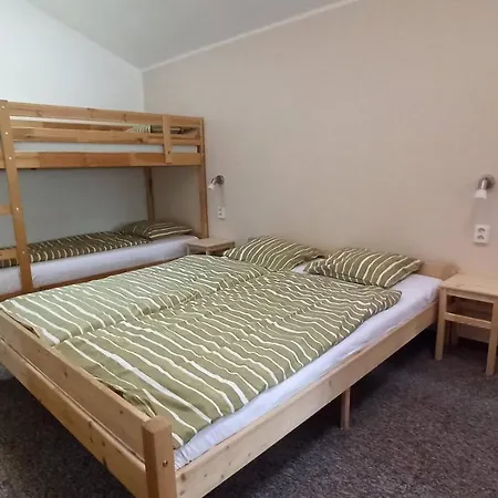 A Restaurace V Háji 3*