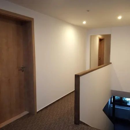 A Restaurace V Haji Pensjonat 3*