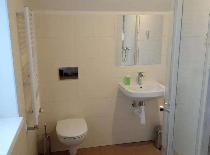 A Restaurace V Háji 3*