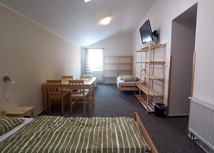 A Restaurace V Háji Pensión 3*